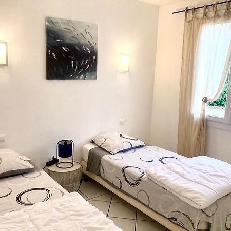 Villa 110M2, 7 Pers, Jacuzzi , 3 Chambres, Terrain Clos Et Arbore 2500M2 Trebes Exterior photo