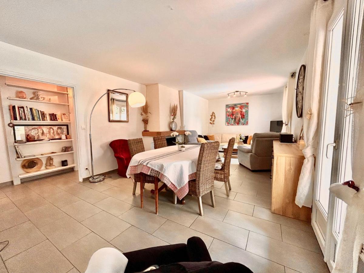 Villa 110M2, 7 Pers, Jacuzzi , 3 Chambres, Terrain Clos Et Arbore 2500M2 Trebes Exterior photo